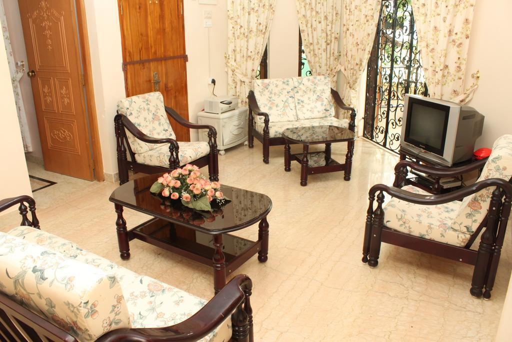 Shalom Dream Home Candolim Bagian luar foto